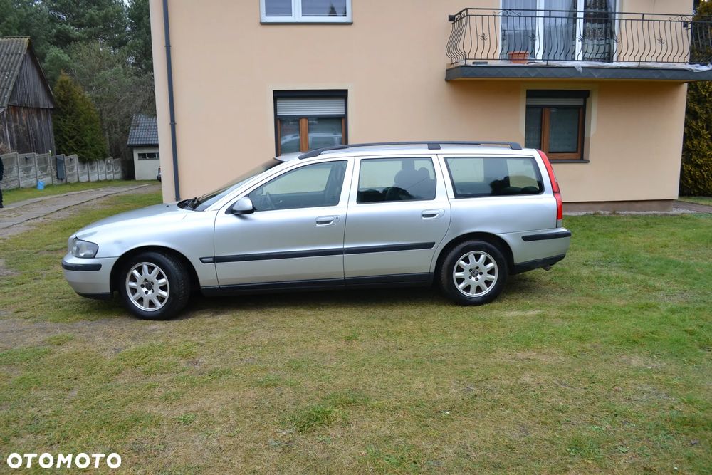 Volvo V70 - 3
