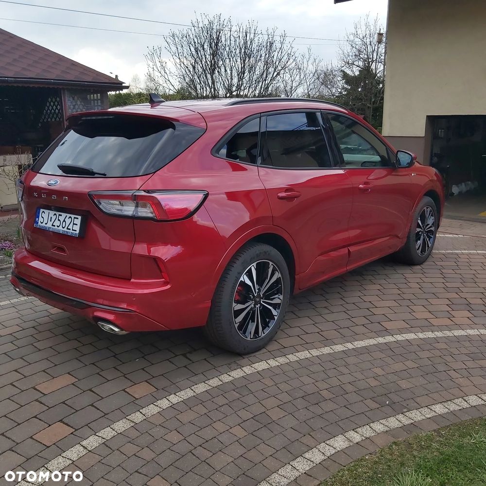 Ford Kuga 1.5 EcoBoost FWD ST-Line X - 18