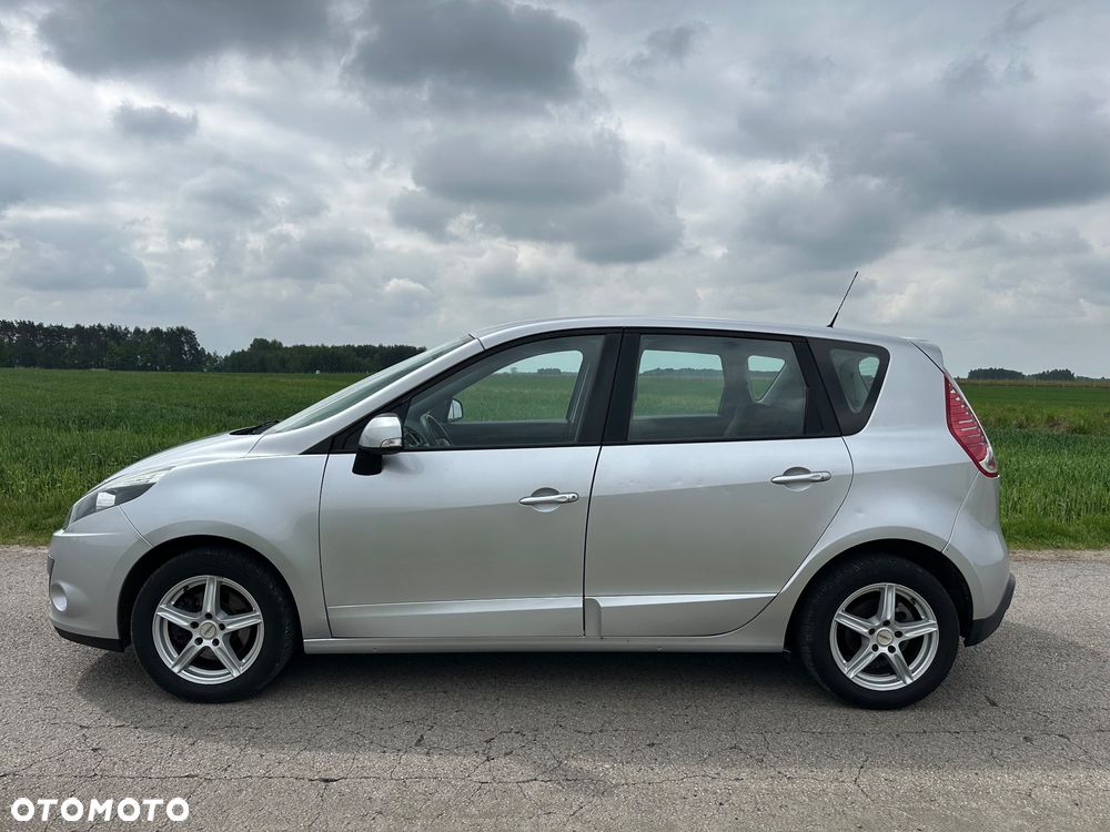 Renault Scenic 1.6 16V 110 Expression - 16