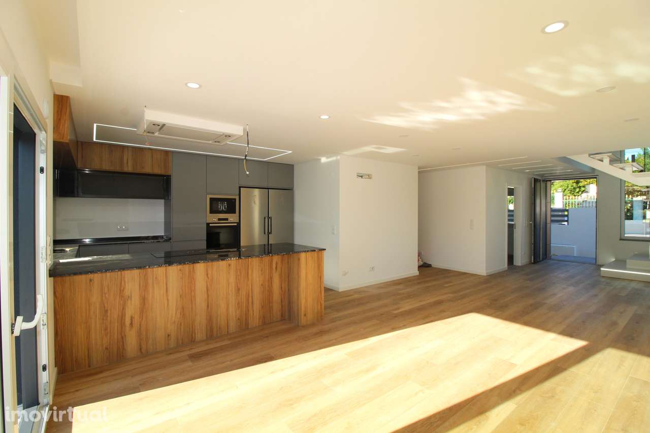 Moradia T4 NOVA na QUINTINHAS – Piscina e Garagem. - Grande imagem: 5/34