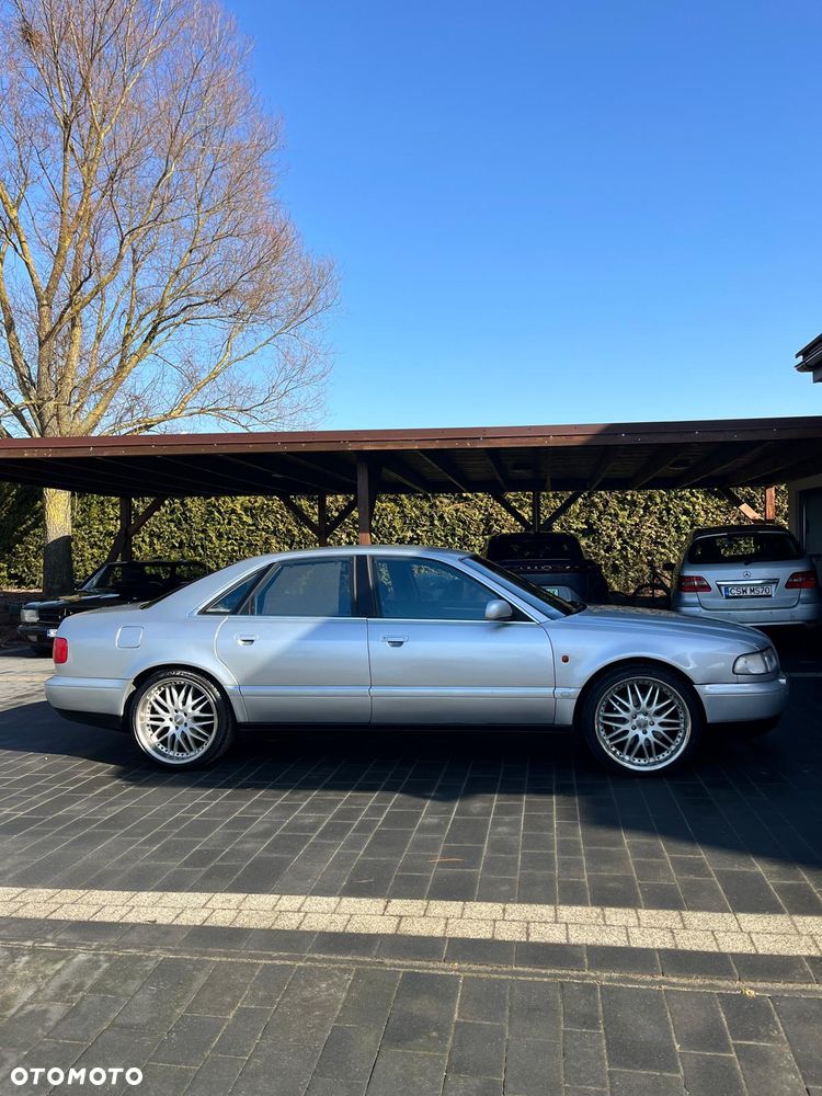 Audi A8 - 10