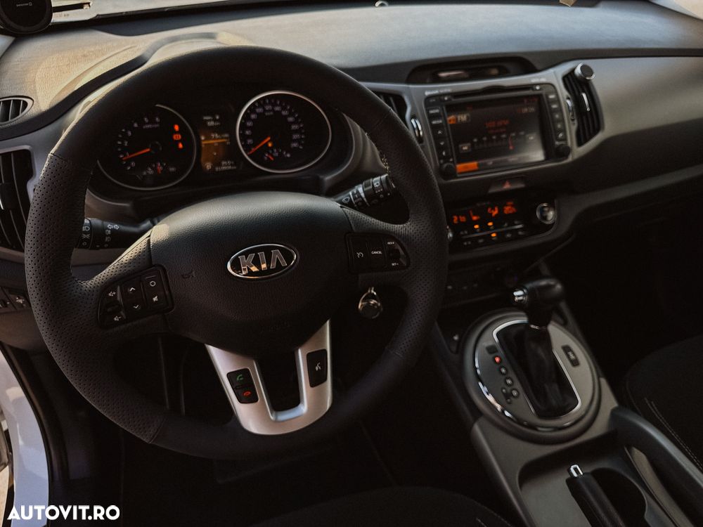 Kia Sportage 2.0 DSL 6AT 4x4 Style - 20