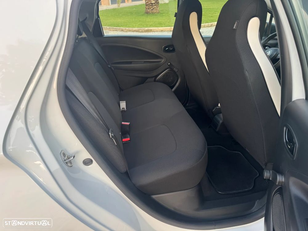 Renault Zoe (c/ Bateria) E-Tech EV50 Equilibre - 17