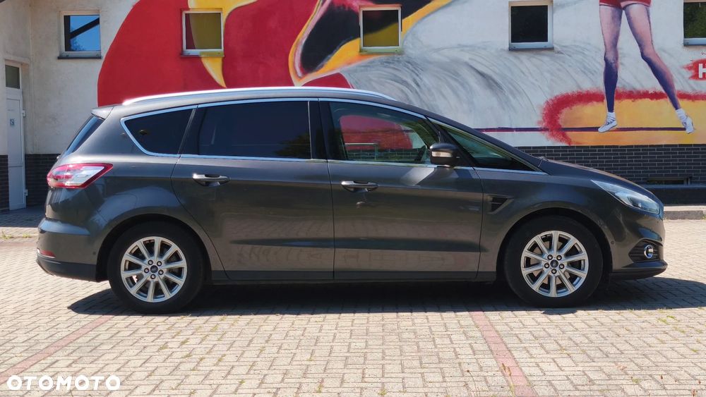 Ford S-Max 2.0 TDCi Titanium PowerShift - 7