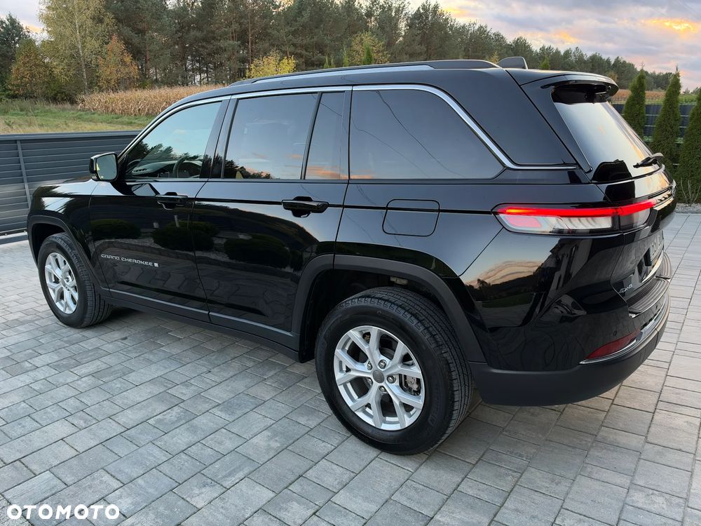 Jeep Grand Cherokee - 9