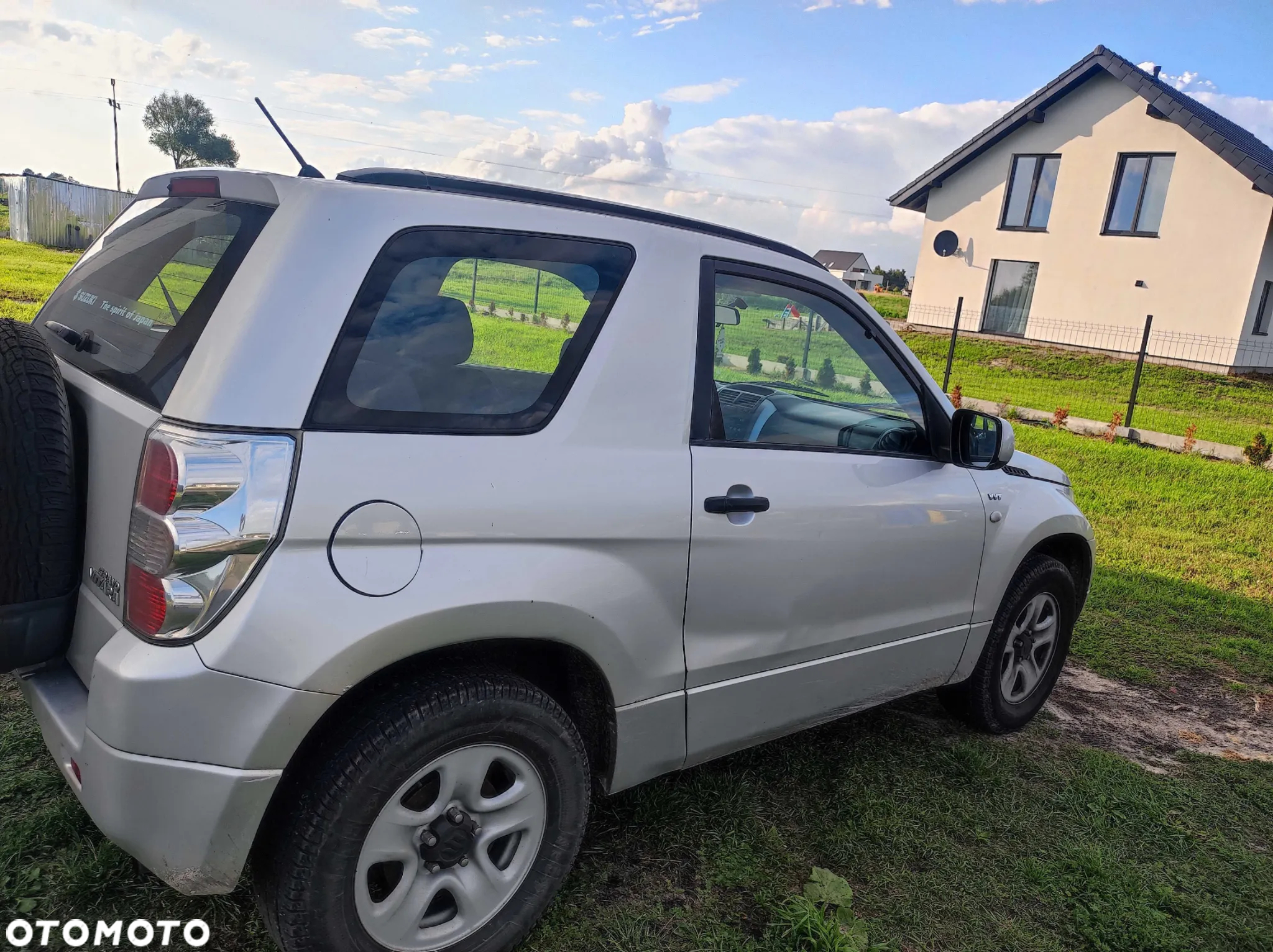 Suzuki Grand Vitara 1.6 - 14