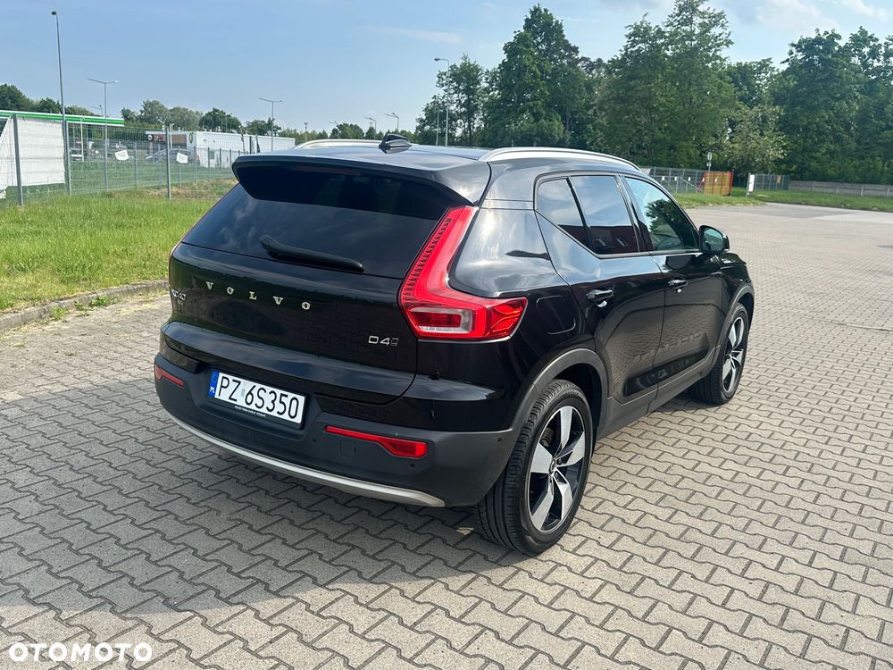 Volvo XC 40 - 5