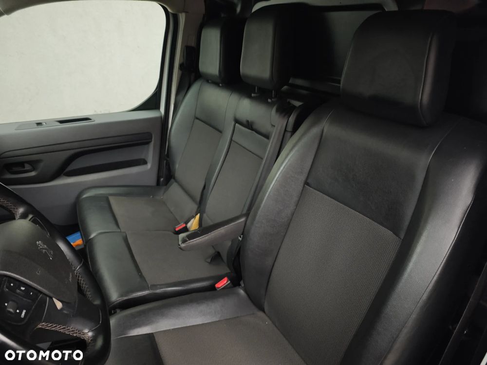 Peugeot EXPERT TRAVELLER - 9
