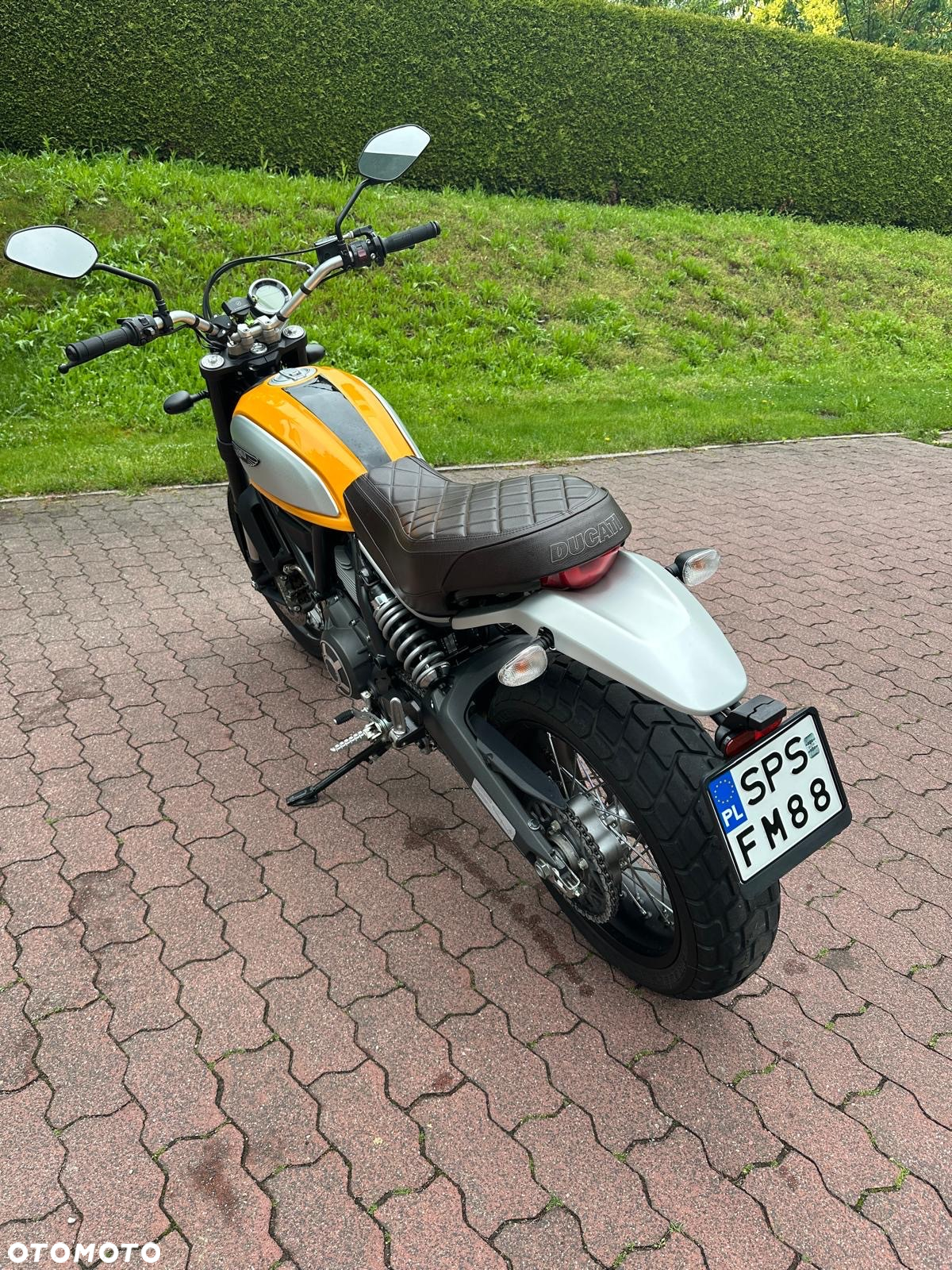 Ducati Scrambler - 2