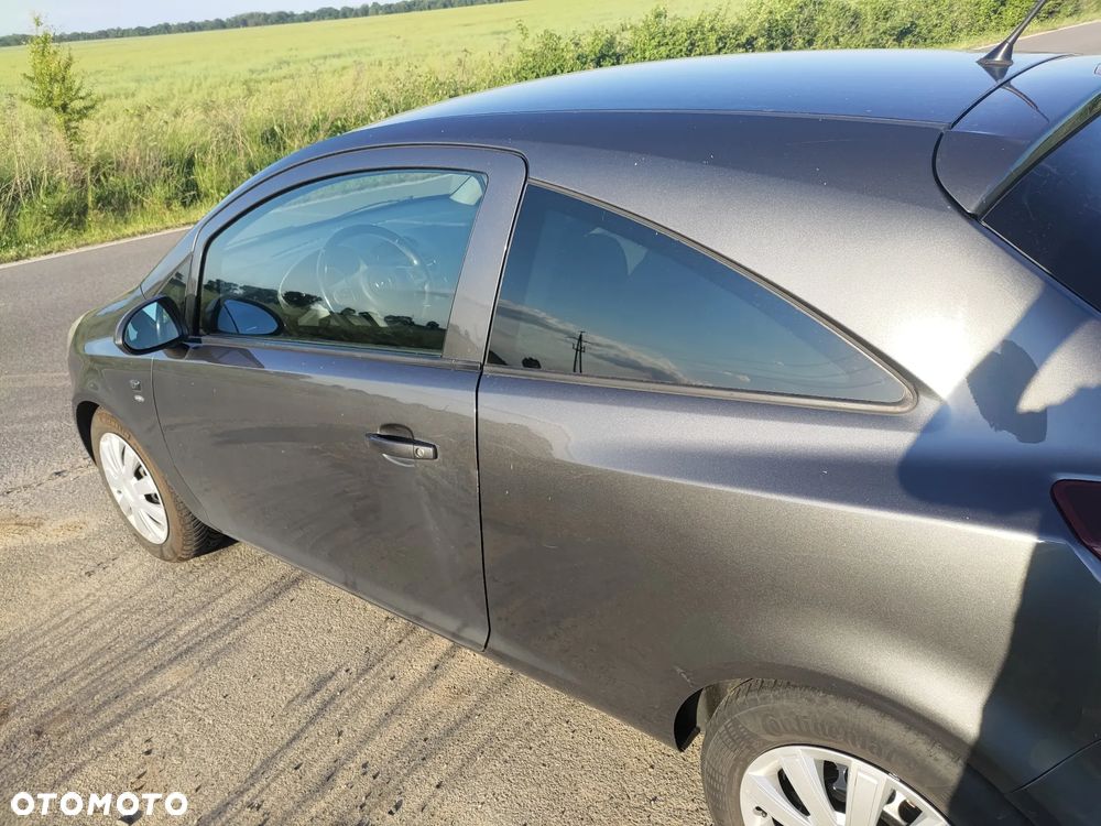 Opel Corsa - 3