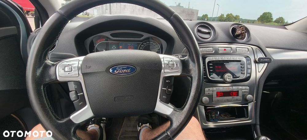 Ford Mondeo 2.0 TDCi Titanium X - 14