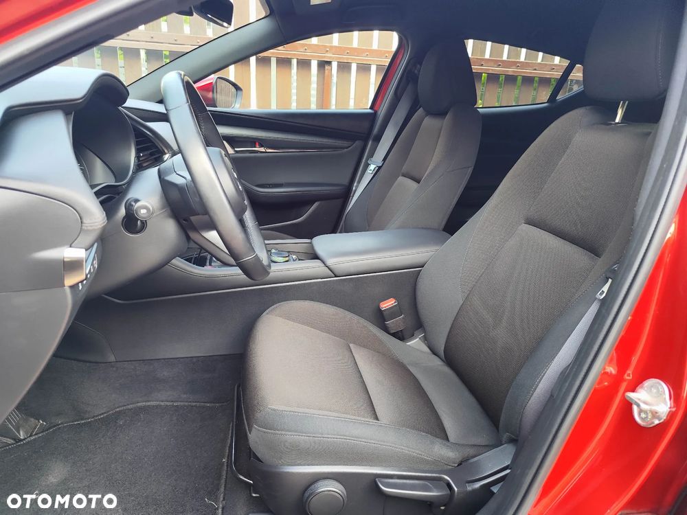 Mazda 3 SKYACTIV-G 2.0 M-Hybrid - 8