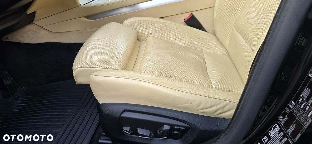 BMW Seria 7 730d Edition Exclusive - 13