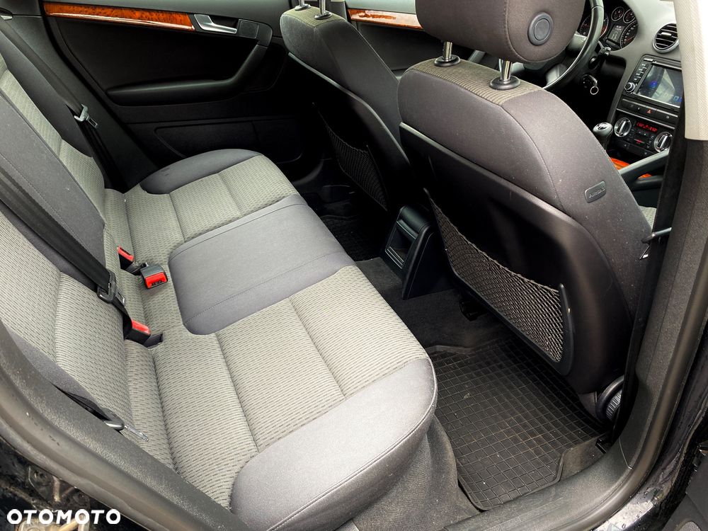 Audi A3 Sportback 1.9 TDI Ambiente - 11