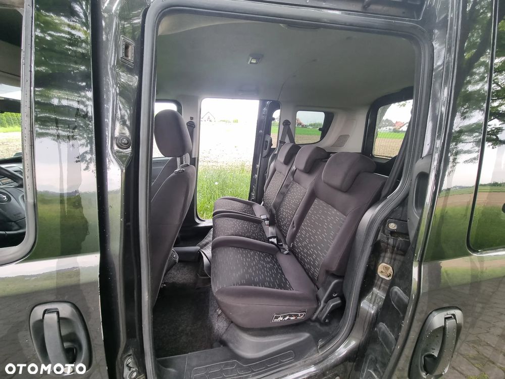 Opel Combo Tour 1.6 CDTI Cosmo - 10