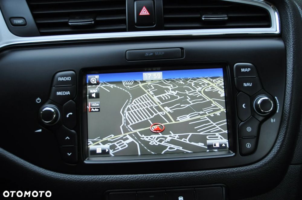 Kia Ceed 1.6 GDI L - 16