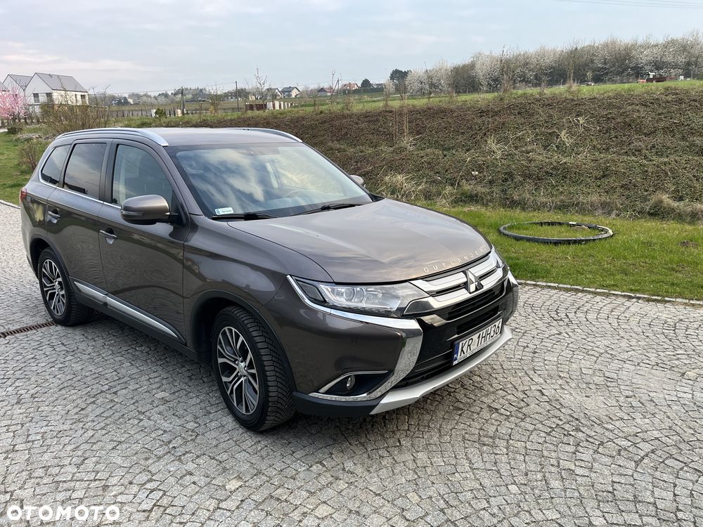 Mitsubishi Outlander 2.0 Intense 4WD CVT - 8