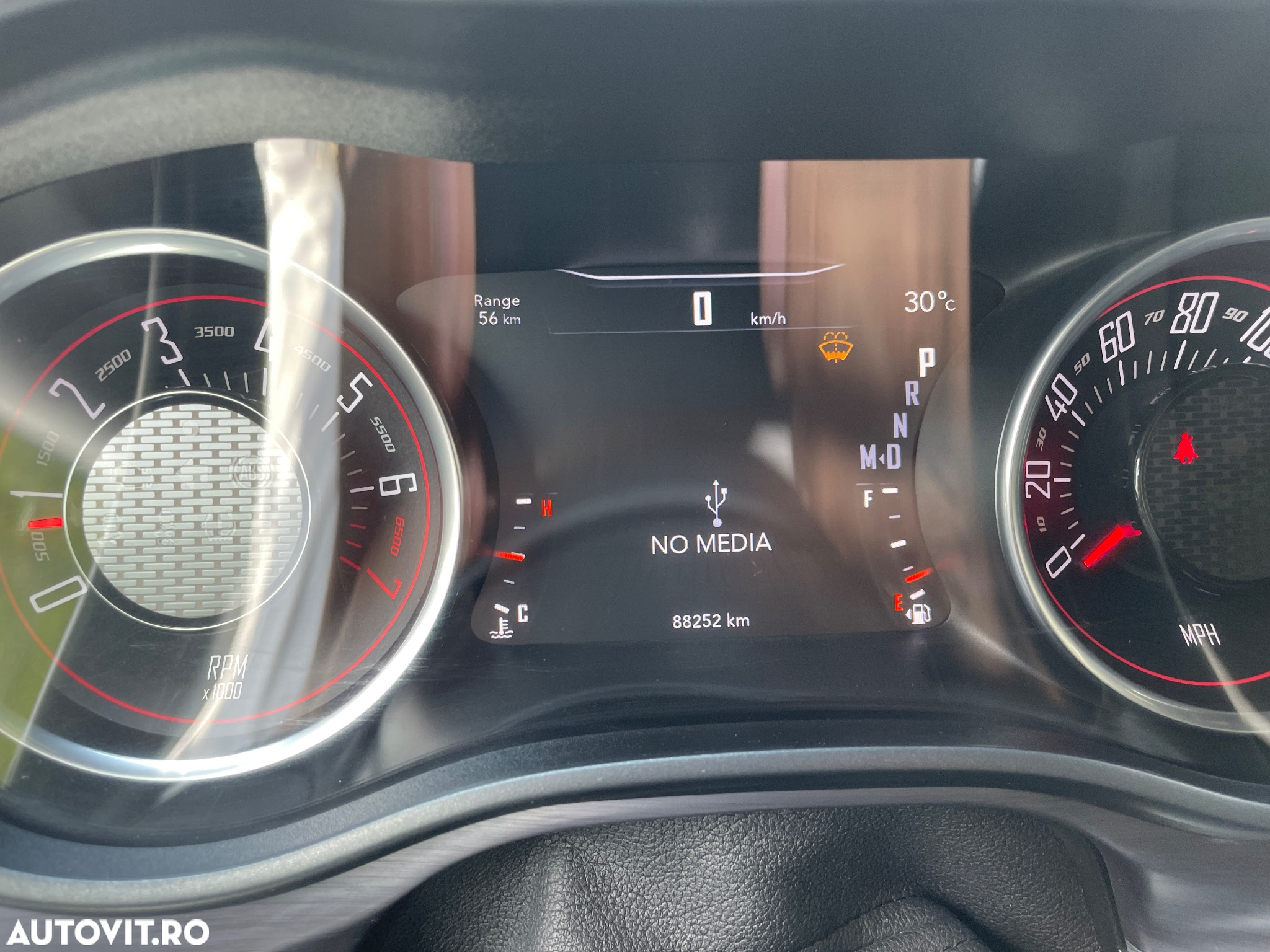 Dodge Challenger Automatik SXT Plus - 12
