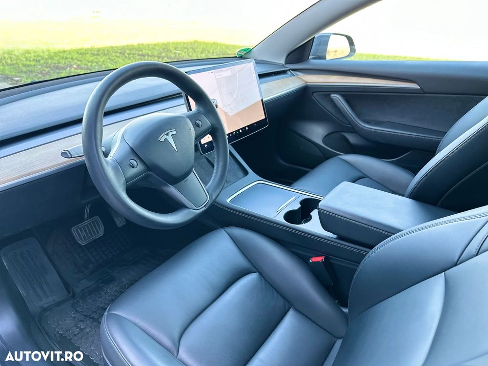 Tesla Model 3 Langstreckenbatterie Allradantrieb Dual Motor - 12