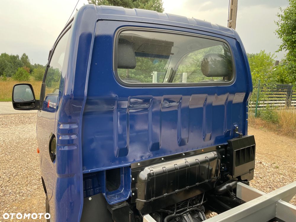 Kia K2500 - 35