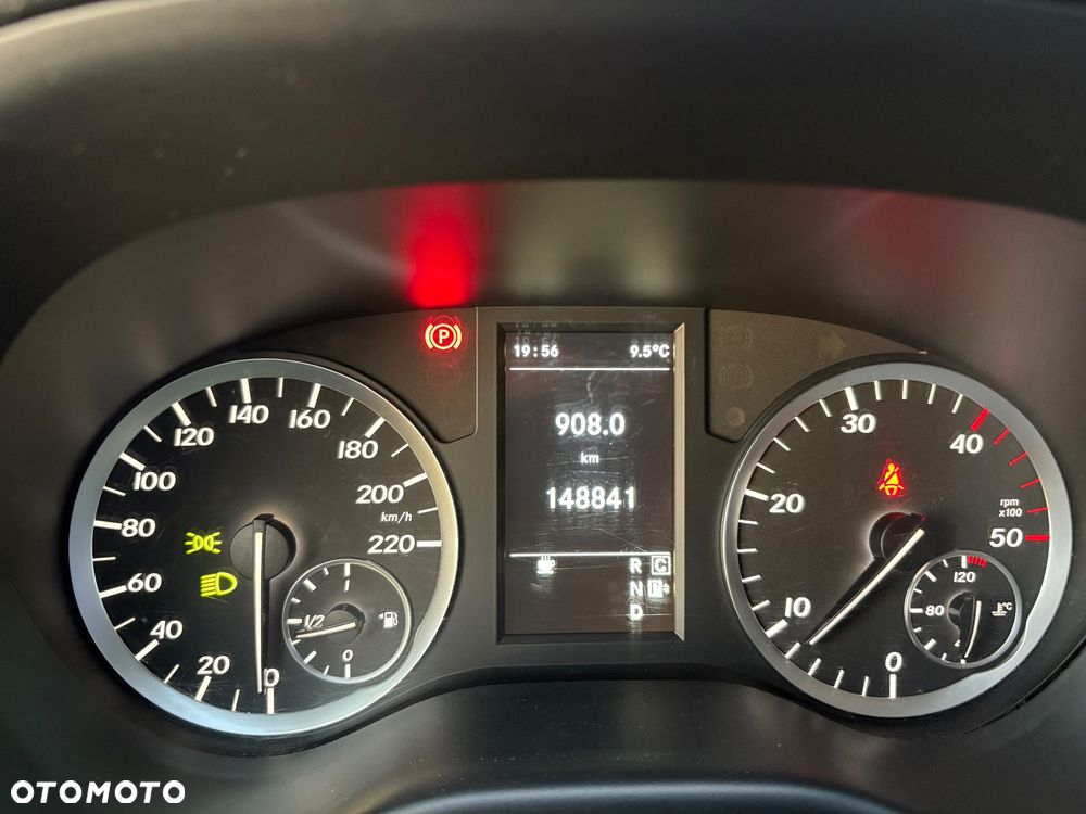 Mercedes-Benz Vito - 5