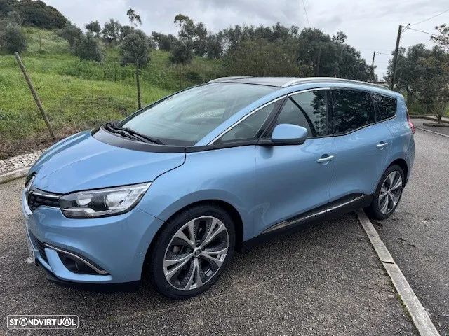 Renault Grand Scénic - 1