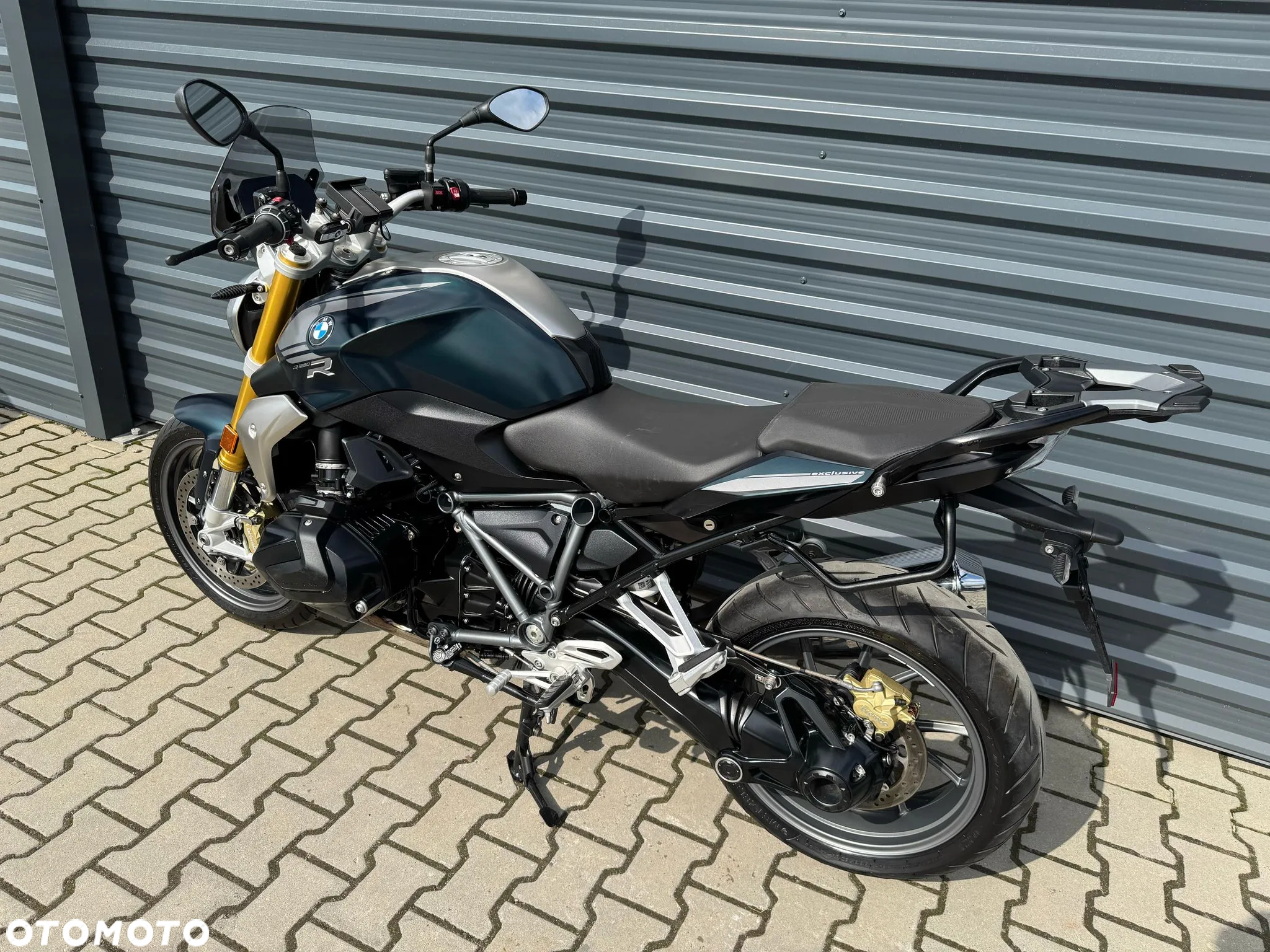 BMW R - 6