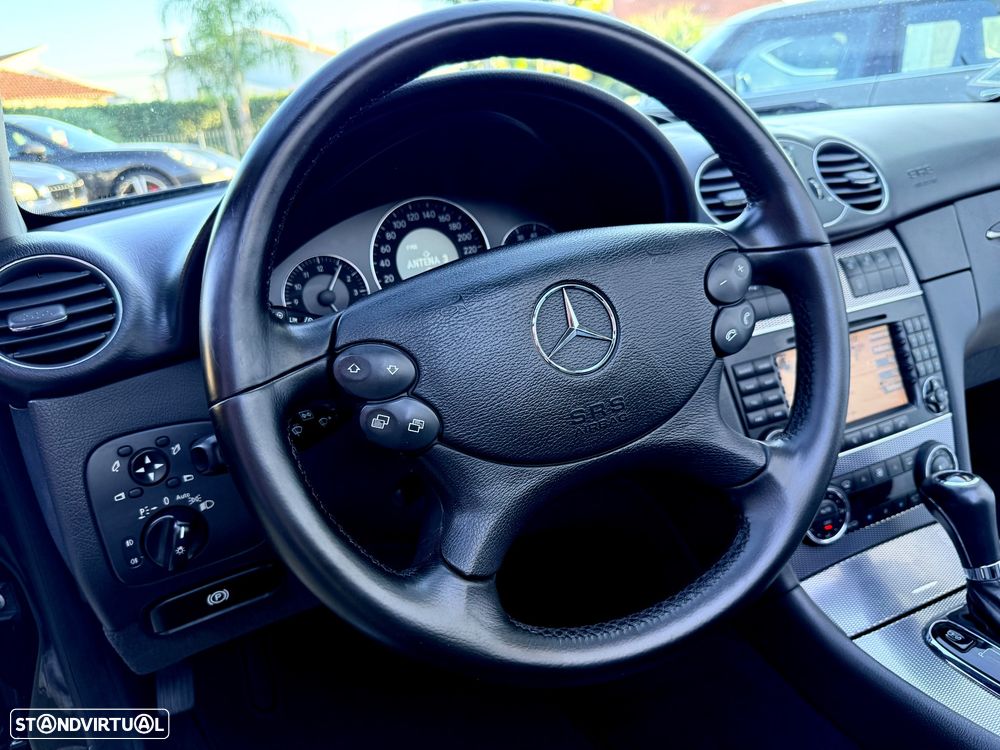 Mercedes-Benz CLK 200 Kompressor Cabrio Avantgarde Aut. - 44