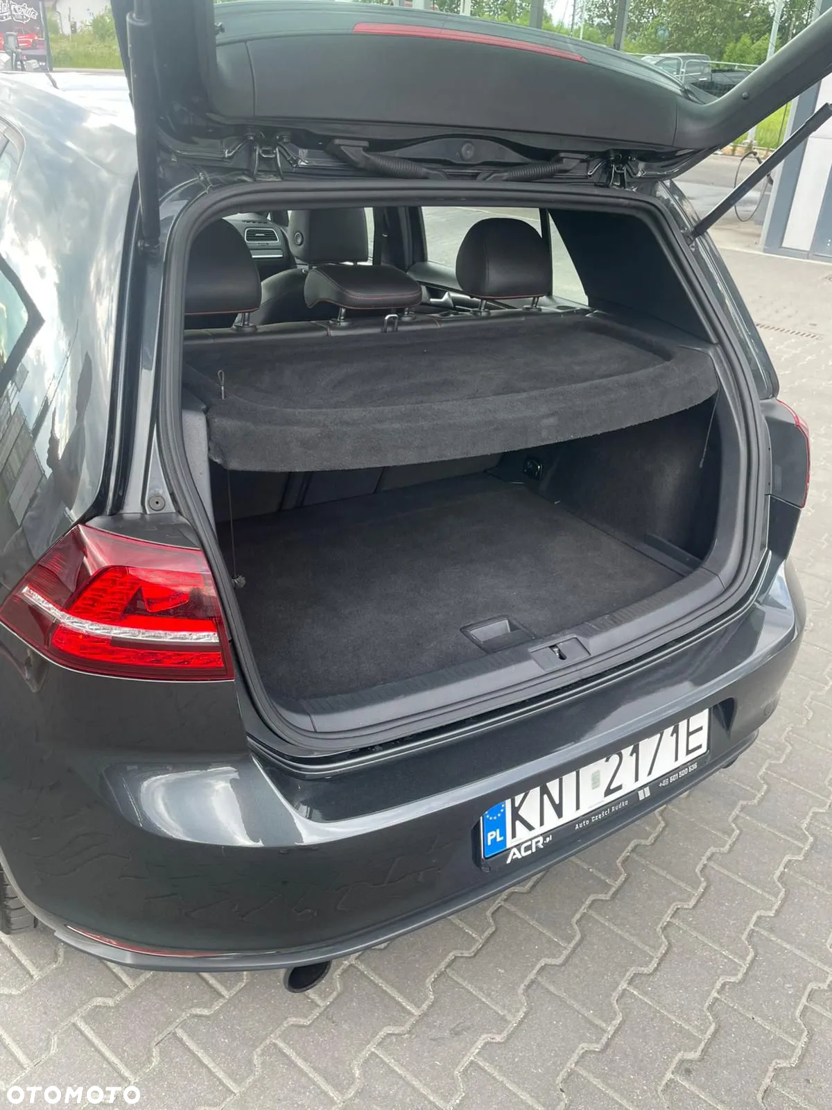 Volkswagen Golf VIII 2.0 TSI GTI DSG - 14