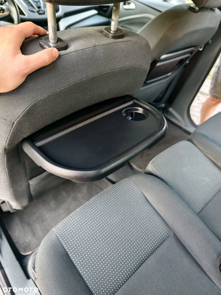Ford Grand C-MAX - 22