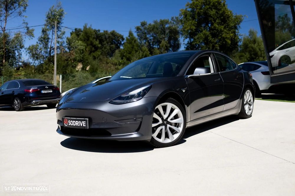 Tesla Model 3 Long-Range Dual Motor AWD - 9