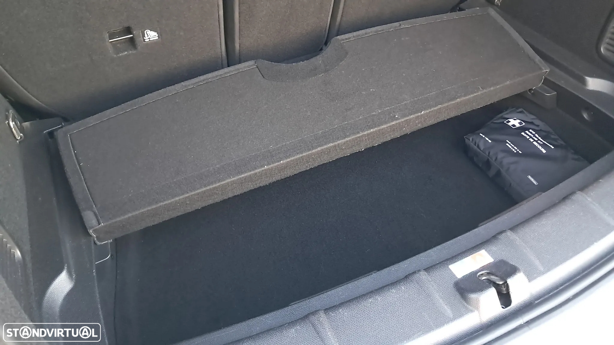 MINI Countryman Cooper D ALL4 - 27