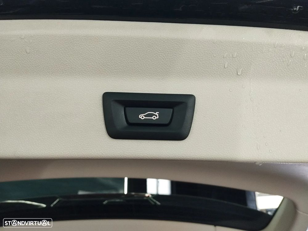 BMW X3 18 d sDrive Advantage Auto - 15