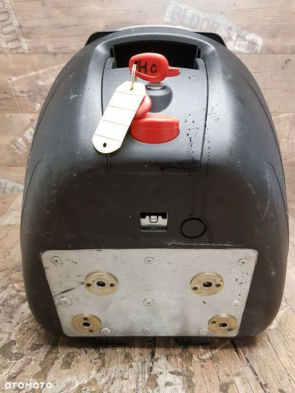 Kufer centralny Givi B34 2E-665 - 11