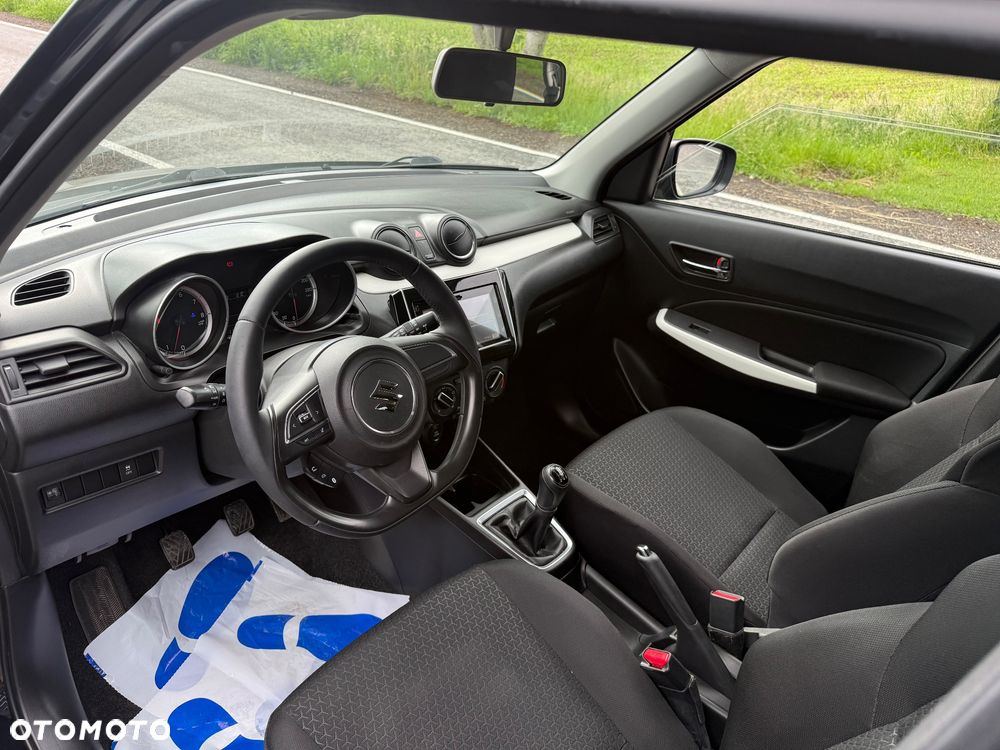 Suzuki Swift 1.2 Premium - 13