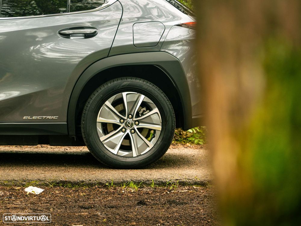 Lexus UX 300e Premium+TAE - 21