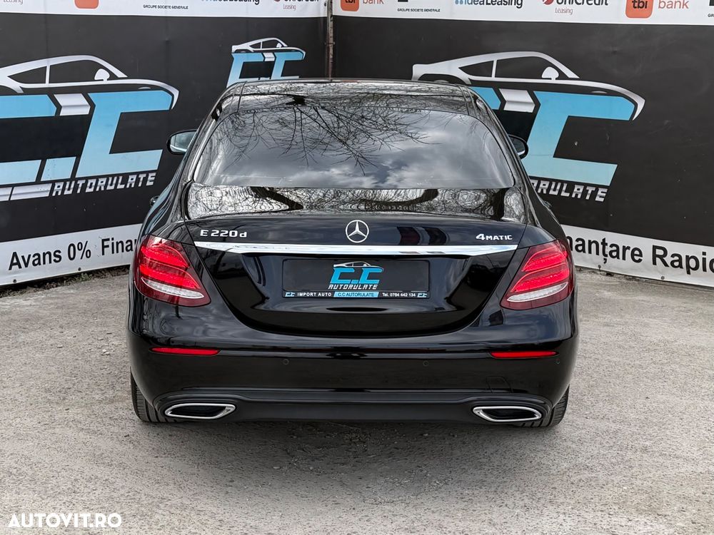 Mercedes-Benz E 220 d 4Matic 9G-TRONIC Avantgarde - 39
