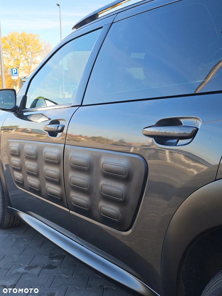 Citroën C4 Cactus 1.6 Blue HDi Shine ETG - 17