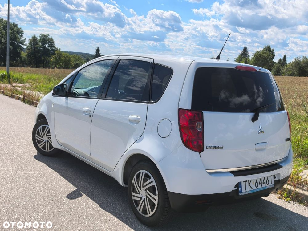 Mitsubishi Colt - 3