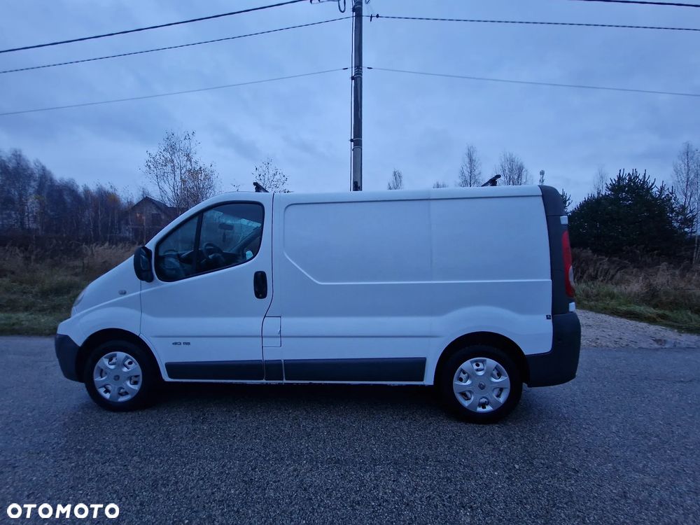 Renault Trafik - 16