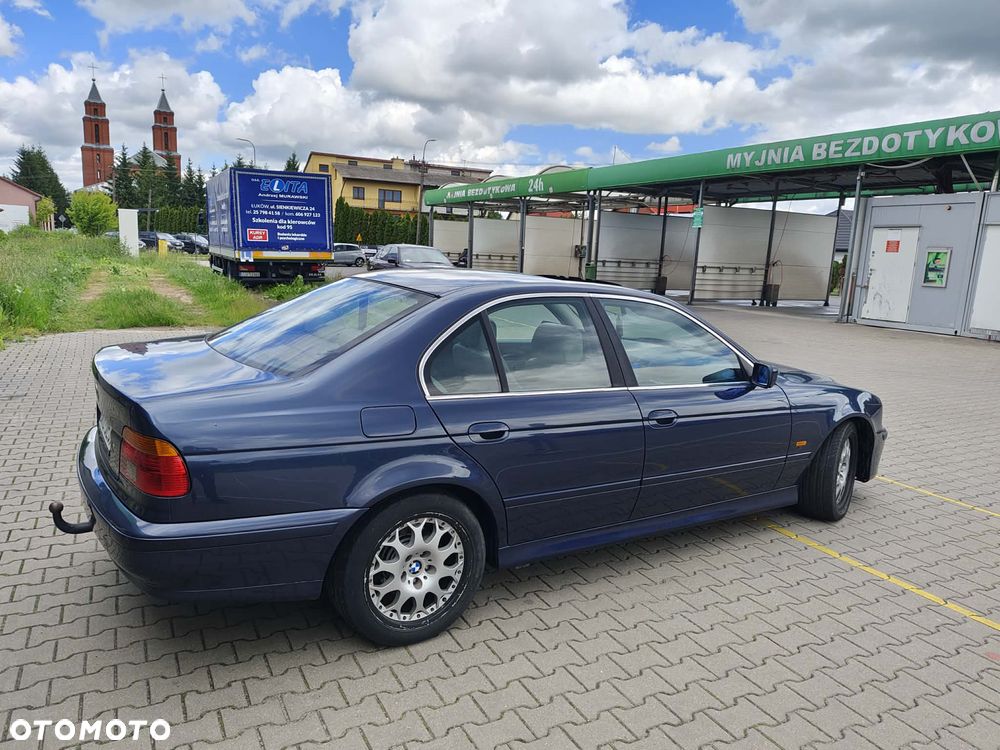 BMW Seria 5 520d - 3