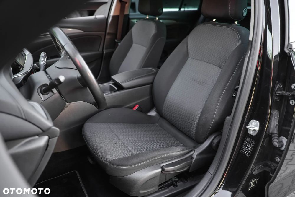Opel Insignia 2.0 CDTI Innovation S&S - 21