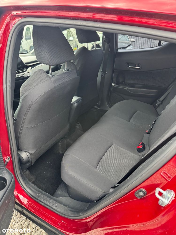 Toyota C-HR - 8