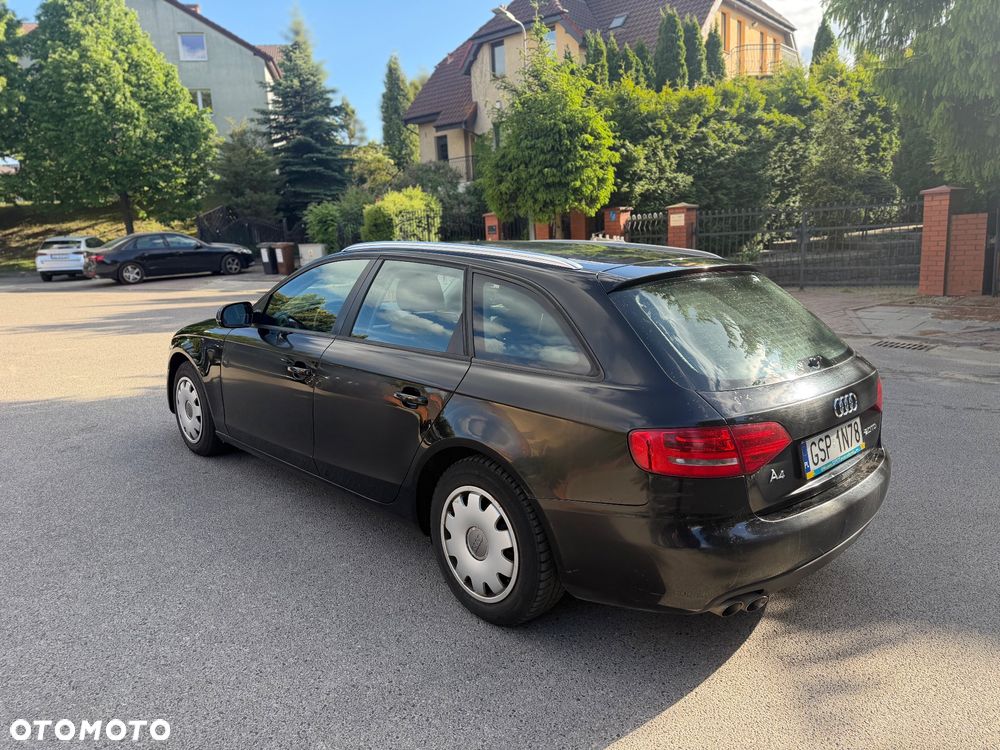 Audi A4 Avant 2.0 TDI - 6