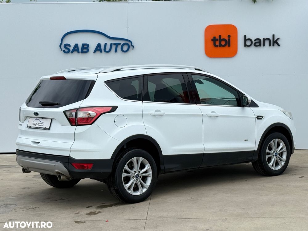 Ford Kuga 2.0 TDCi Powershift 4WD Titanium - 20