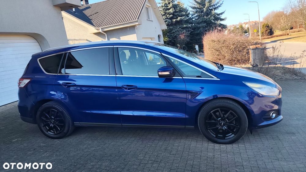 Ford S-Max 2.0 TDCi DPF Champions Edition - 9