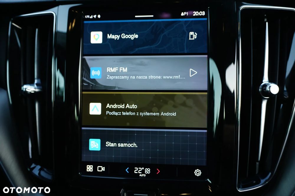 Volvo XC 60 B4 B Momentum Pro - 28