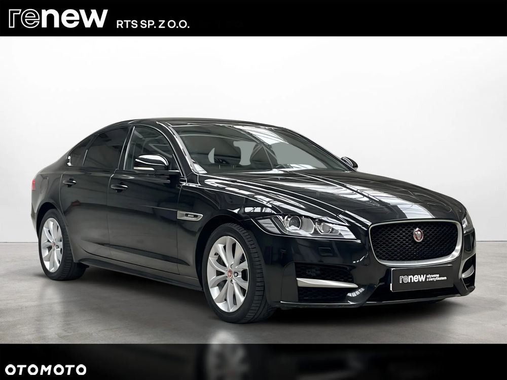 Jaguar XF 2.0 i4D AWD R-Sport - 8