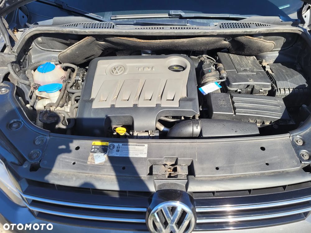 Volkswagen Touran 1.6 TDI DPF BlueMotion Technology Life - 38