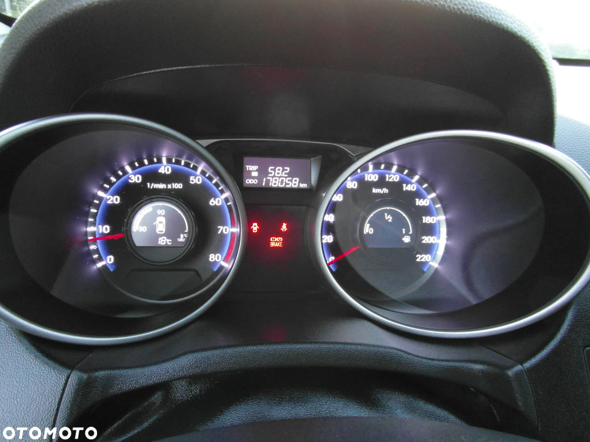 Hyundai ix35 1.6 GDI Premium 2WD - 22